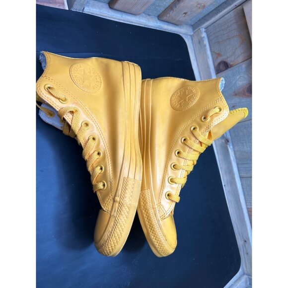 Converse Yellow Patent Leather Chuck Taylor All-Star High Top Sneakers Unisex M7 - Picture 4 of 9